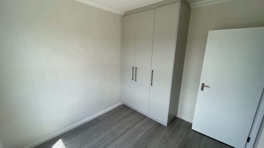 2 Bedroom Property for Sale in Table View Western Cape